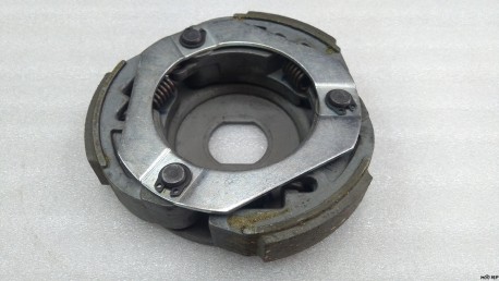 СЪЕДИНИТЕЛ КИТАЙСКИ СКУТЕРИ GY6 125 / 150 Ф124 